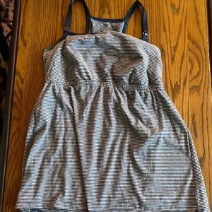 Nursing tank